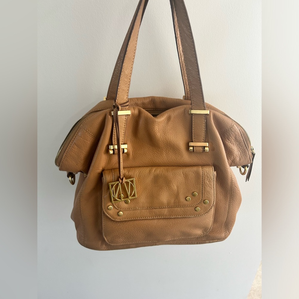 VN leather purse